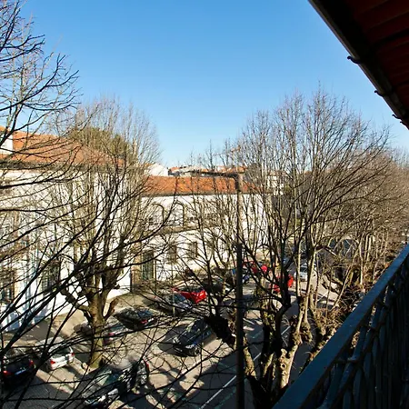 Fine Art Center Apartment Porto